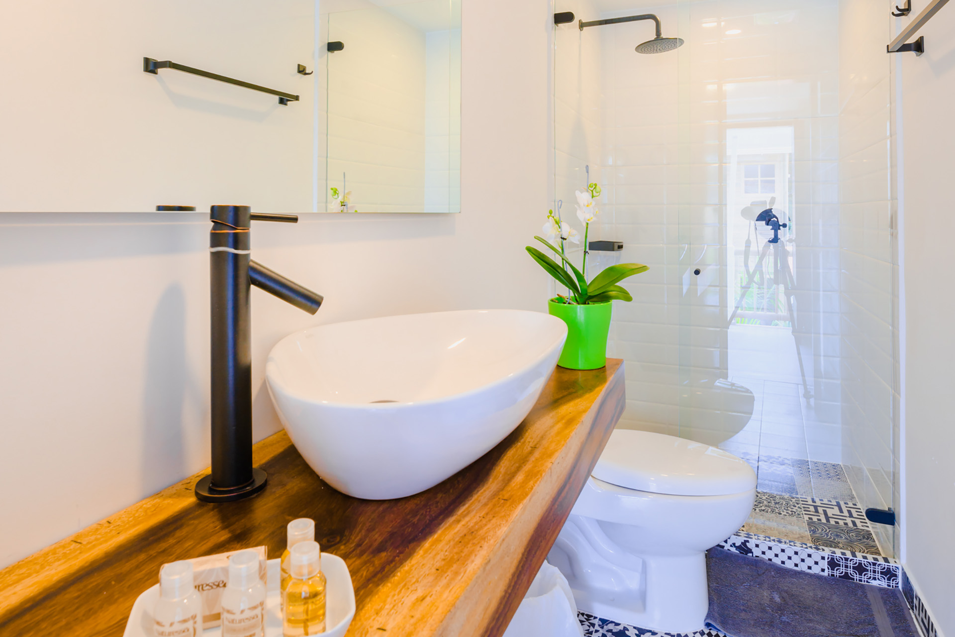 Suite Mountain View with Hammock Bathroom